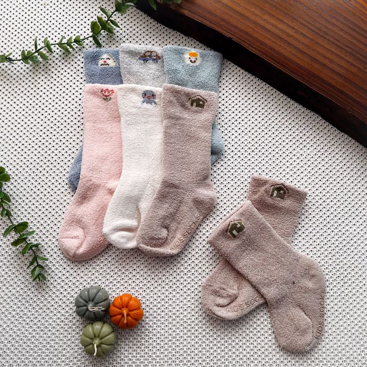 جوراب تمام موهر استیکر حیوانات