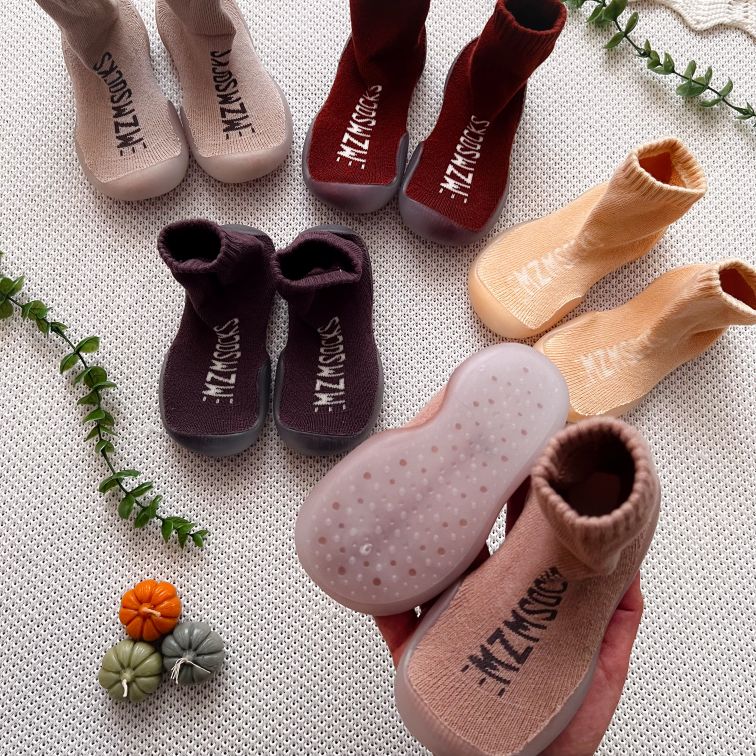 کفش جورابی حوله ای نود